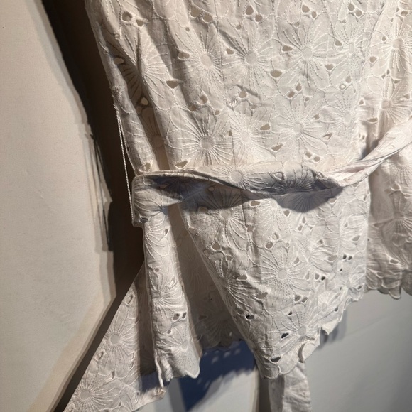 NWT Boden White Eyelet Women’s Blouse - Picture 7 of 7